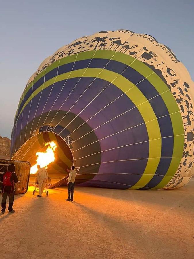 Wadi Rum Bubble Tent & Bedouin Style Exterior photo