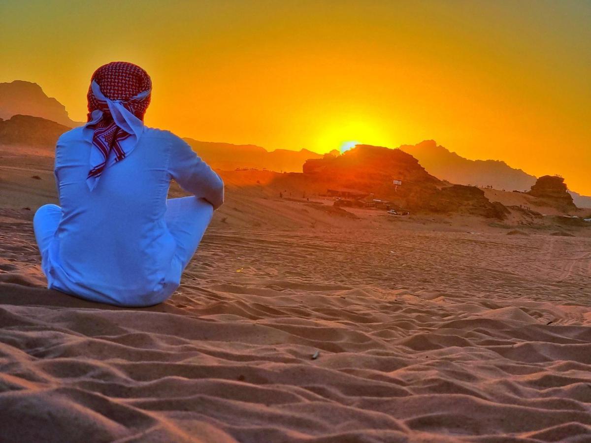 Wadi Rum Bubble Tent & Bedouin Style Exterior photo