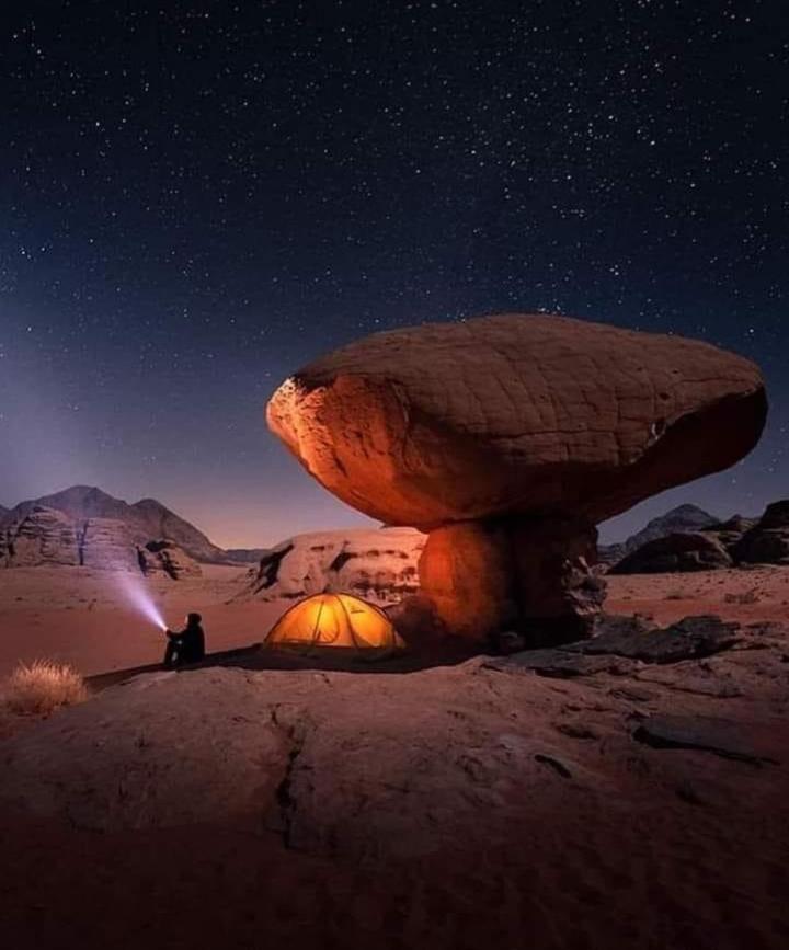 Wadi Rum Bubble Tent & Bedouin Style Exterior photo